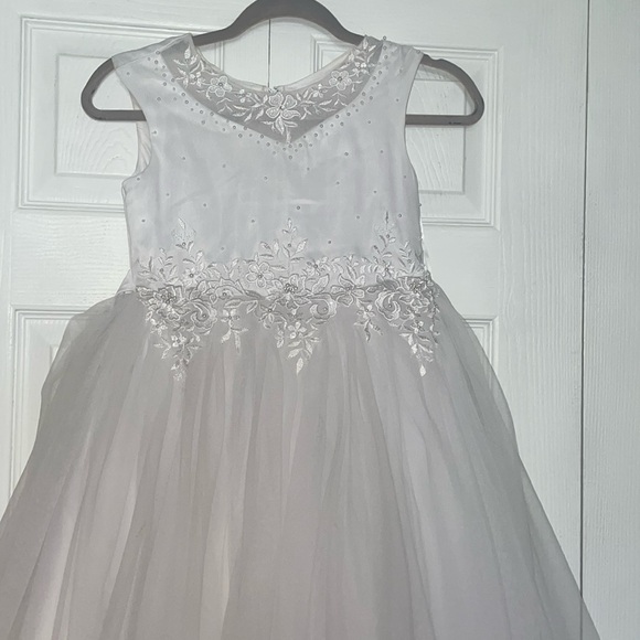 TIP TOP GIRLS WHITE in great condition. Can be used for wedding/first communion - Picture 6 of 6
